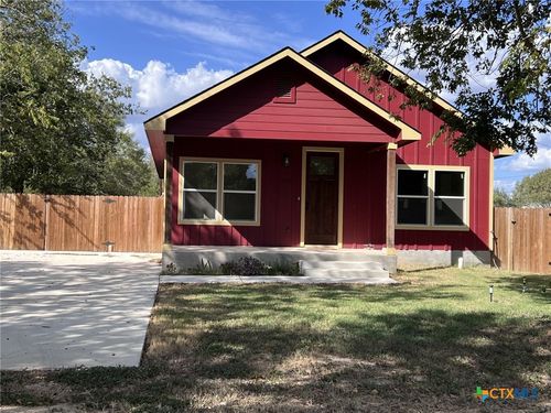 410 W Trinity St, Luling, TX, 78648 | Card Image