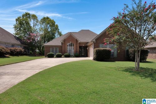 236 Queens Gate, Maylene, AL, 35114-5433 | Card Image