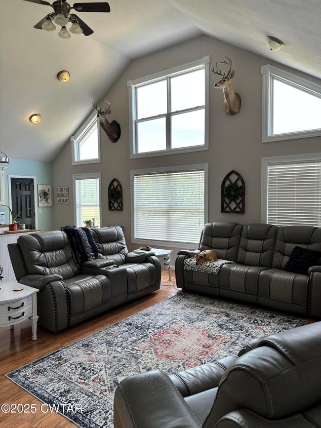 3050 Nance Bend Rd, House other with 2 bedrooms, 2 bathrooms and 4 parking in Clifton TN | Image 7