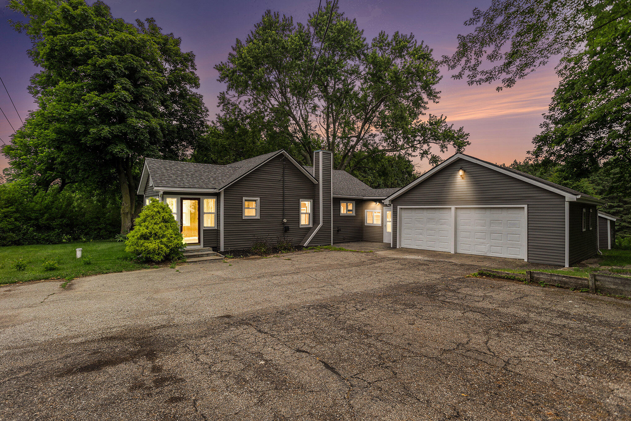 17 Mile Rd, Marshall, MI 49068