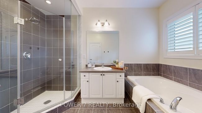 316 Chouinard Way, House attached with 4 bedrooms, 3 bathrooms and 2 parking in Aurora ON | Image 15