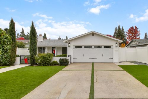 8833 Grayling Way, Sacramento, CA, 95826 | Card Image