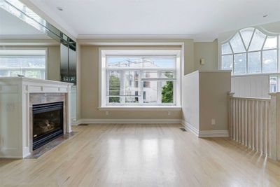 60 Burnaby Blvd, House other with 3 bedrooms, 3 bathrooms and 2 parking in Toronto ON | Image 3