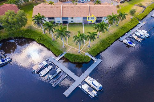 1208-162 Newport Dr, NAPLES, FL, 34114-9657 | Card Image