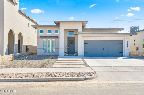 146 Bonnie Trl, Sunland Park, NM, 88008-9349 | Card Image