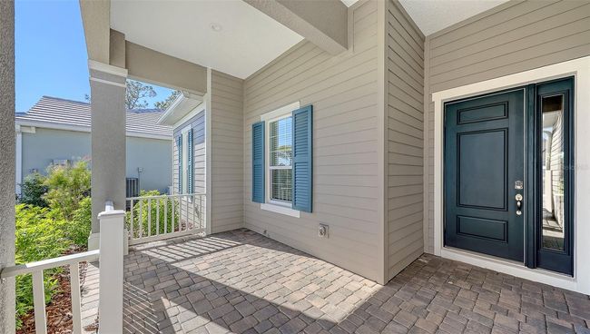 21205 Holmes Cir, House other with 4 bedrooms, 3 bathrooms and null parking in Venice FL | Image 4