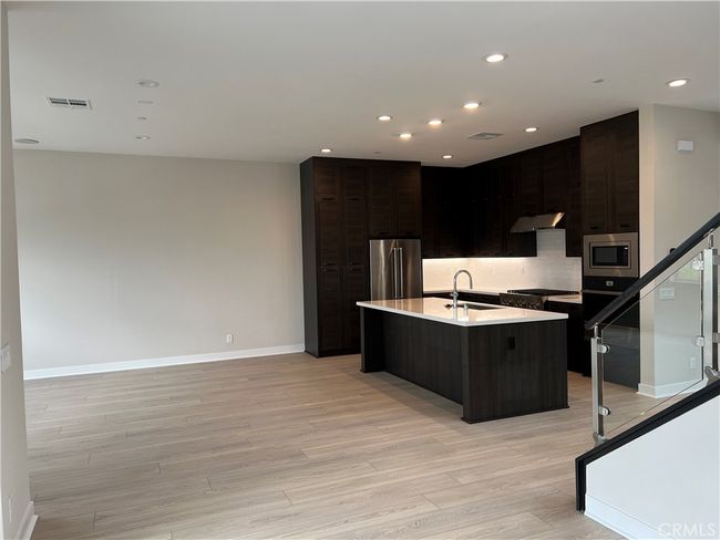 110 Pin Ln, House other with 5 bedrooms, 4 bathrooms and 2 parking in Lake Forest CA | Image 6