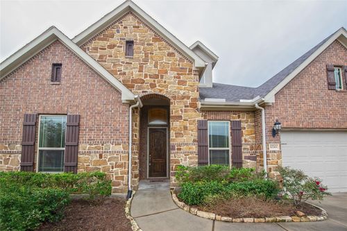 10243 S Goshawk Trl, Conroe, TX, 77385-6505 | Card Image