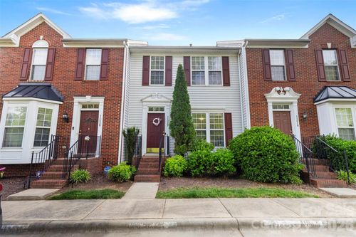 11022 Garden Oaks Ln, Charlotte, NC, 28273-4849 | Card Image