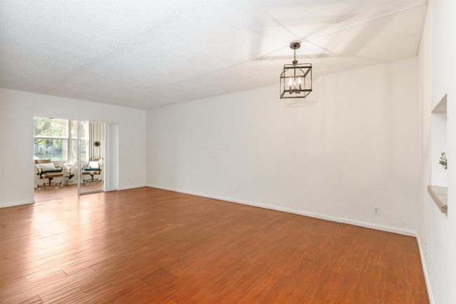 1030 - 230 Ne 26 Th Ave, Condo with 2 bedrooms, 2 bathrooms and null parking in Boynton Beach FL | Image 9