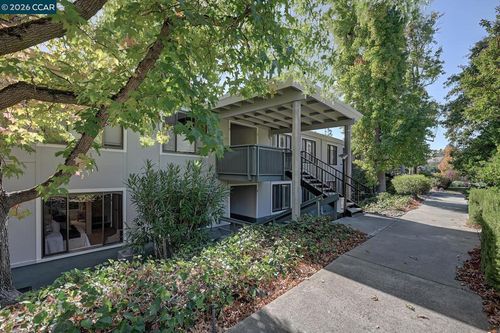 10-2200 Golden Rain Rd, Walnut Creek, CA, 94595-1933 | Card Image