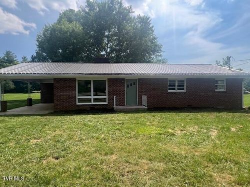 806 Highway 107, Unicoi, TN, 37692-4413 | Card Image