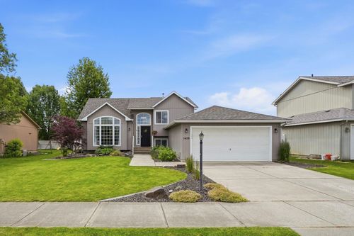 1428 E Sharpsburg Ave, Spokane, WA, 99217-8719 | Card Image