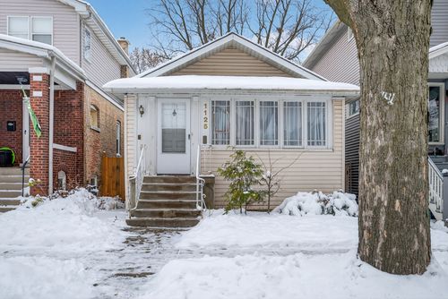 1125 Gunderson Ave, Oak Park, IL, 60304-2119 | Card Image