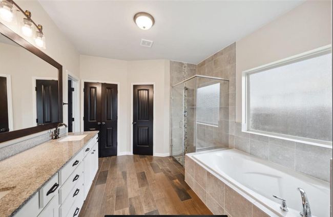 5715 Oakhurst Trl, House other with 4 bedrooms, 2 bathrooms and 2 parking in Pasadena TX | Image 23