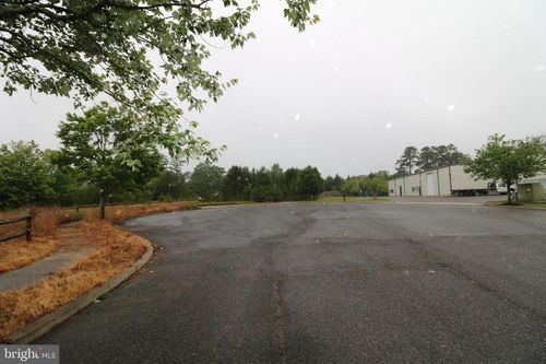 11 Travis Way, LITTLE EGG HARBOR TWP, NJ, 08087-9782 | Card Image