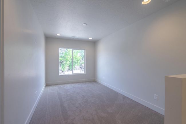 Upstairs Living | Image 29