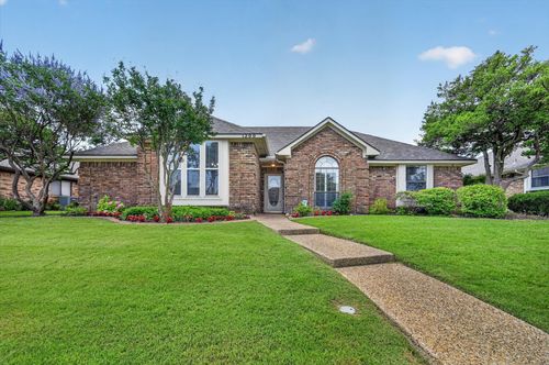 1200 Sandy Creek Dr, Allen, TX, 75002-1961 | Card Image