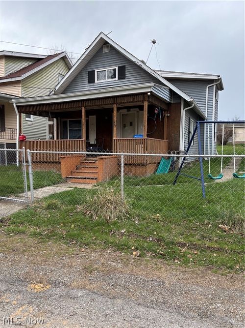 153 Beechwood St, East Liverpool, OH, 43920-1970 | Card Image