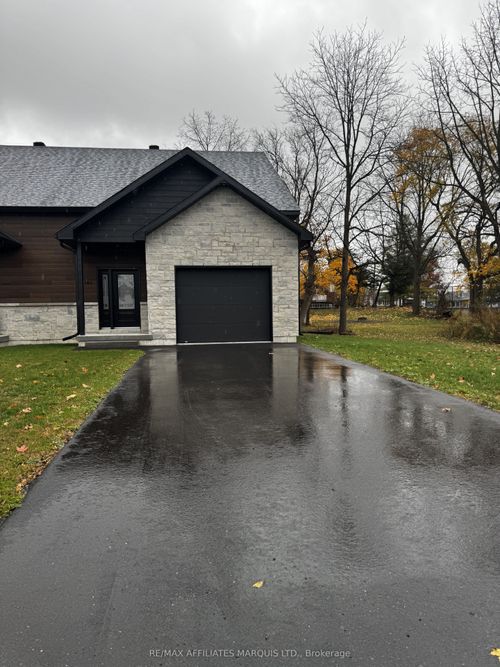 161 Dominion St S, North Glengarry, ON, K0C1A0 | Card Image