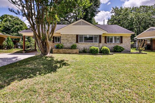 4773 Quince Rd, Memphis, TN, 38117-6637 | Card Image