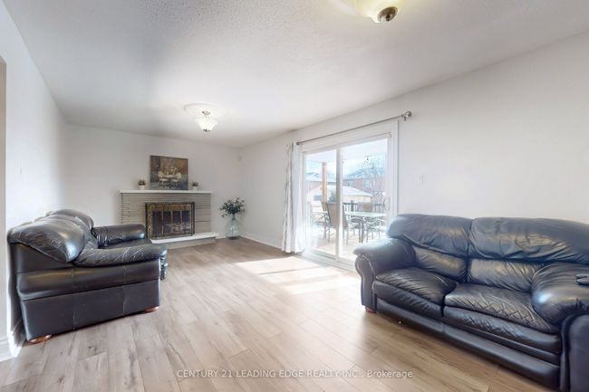 17 Jardine St, House other with 6 bedrooms, 4 bathrooms and 2 parking in Brampton ON | Image 23