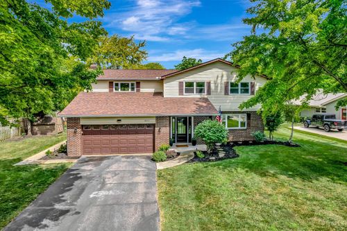8255 Lake Shore Dr, West Chester, OH, 45069-2624 | Card Image