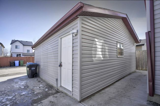 66 Saddlemont Way Ne, Home with 5 bedrooms, 2 bathrooms and 4 parking in Calgary AB | Image 43