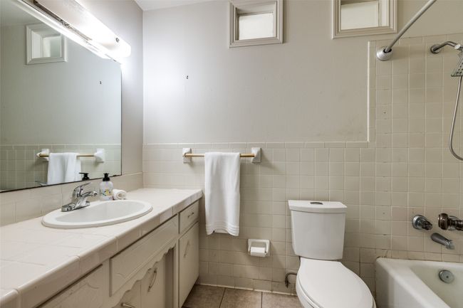 1001 Windsor Dr, House other with 3 bedrooms, 2 bathrooms and null parking in Sherman TX | Image 20