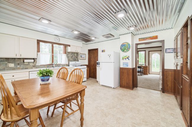 3750 River Rd, House other with 3 bedrooms, 2 bathrooms and null parking in Manistee MI | Image 15