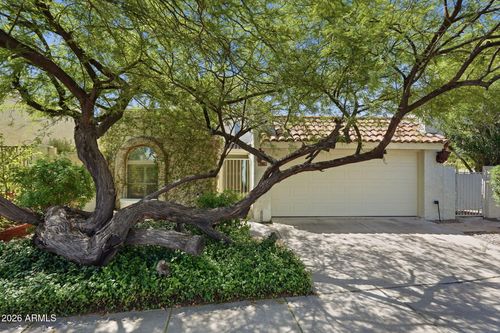 1915 E Linger Ln, Phoenix, AZ, 85020-4427 | Card Image