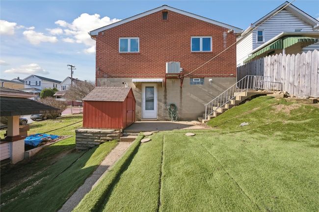 502 Sycamore St, House other with 3 bedrooms, 2 bathrooms and 2 parking in Vandergrift PA | Image 34