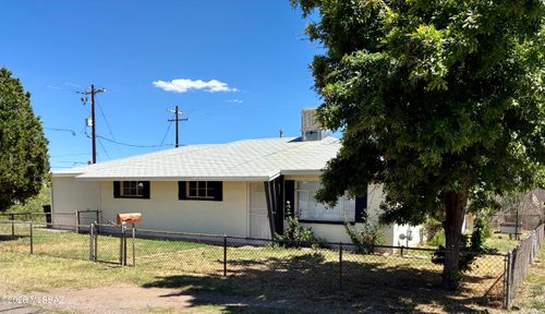 105 Dorothy Dr, Bisbee, AZ, 85603-9732 | Card Image