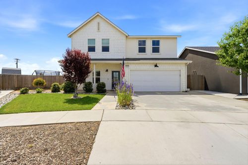 2429 W Claridge Way, Hanford, CA, 93230 | Card Image