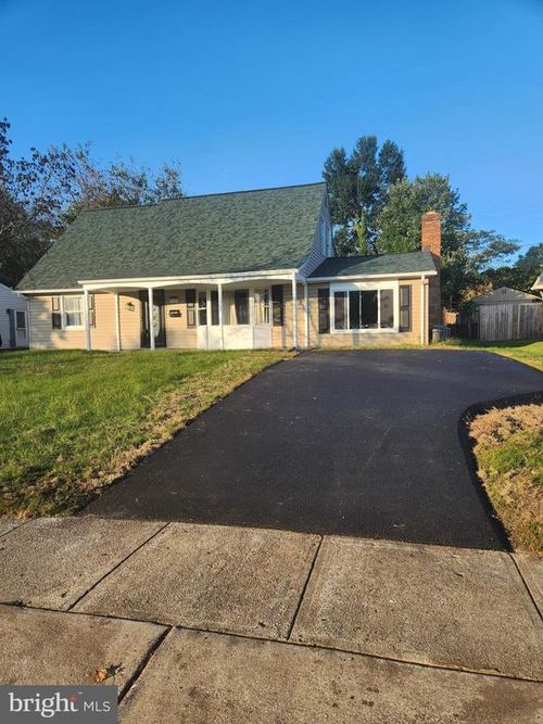 2607 Felter Ln, BOWIE, MD, 20715-2502 | Card Image