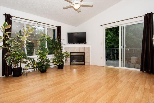 1684 Lailah's Loop, House other with 3 bedrooms, 2 bathrooms and 2 parking in Qualicum Beach BC | Image 4