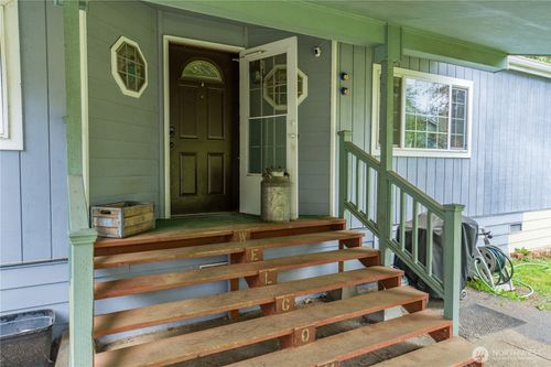50 Se Dogwood Pl, Shelton, WA, 98584-9212 | Card Image