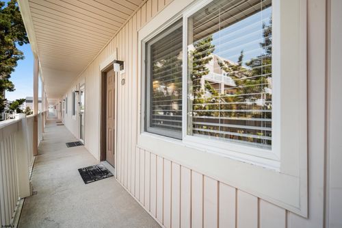 apt-23-323 44th St S, BRIGANTINE, NJ, 08203-1485 | Card Image