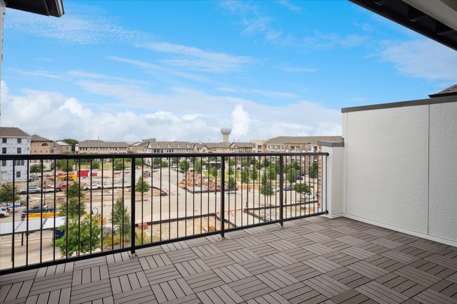 6007 Laurel St, Townhouse with 4 bedrooms, 5 bathrooms and null parking in Dallas TX | Image 17