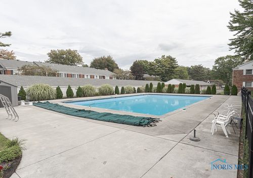 b3-6657 Margate Blvd, Sylvania, OH, 43560-3400 | Card Image