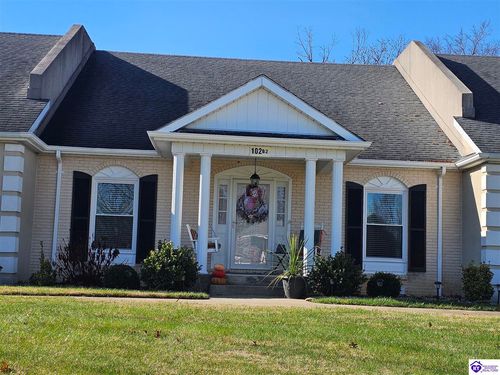 apt-b2-102 Regency Ct, Campbellsville, KY, 42718-1924 | Card Image