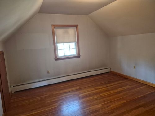 9 Moe Street, Nashua, NH, 03062 | Card Image