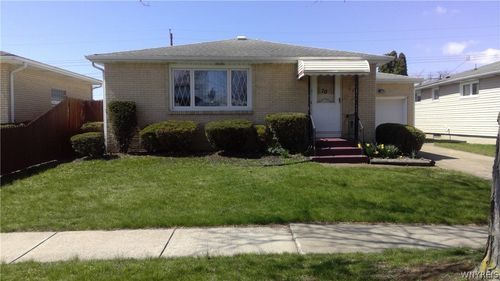 70 Fairelm Lane, Cheektowaga, NY, 14227 | Card Image