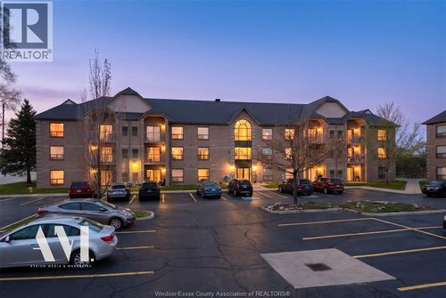 205-401 Grand Marais Rd W, Windsor, ON, N9E4S2 | Card Image