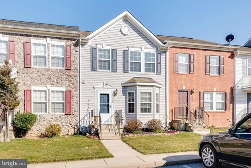 118 Dunlap Dr, CHARLES TOWN, WV, 25414-6508 | Card Image