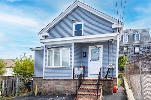 568 2nd St, Fall River, MA, 02721-1720 | Card Image