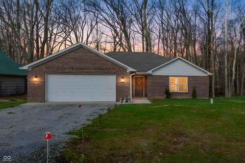 319 Mill Spgs, Fillmore, IN, 46128-9386 | Card Image