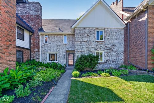 10768 Downing St, Carmel, IN, 46033-3854 | Card Image