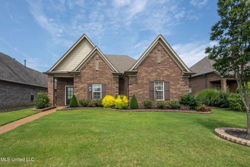 5891 Foxdale Loop S, Southaven, MS, 38672-7566 | Card Image