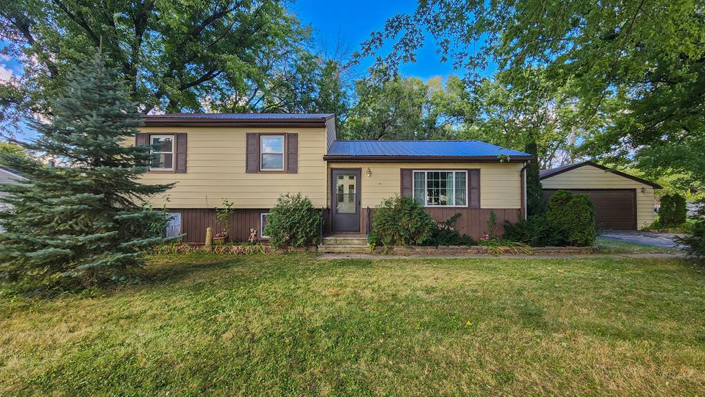 Circle Dr, Fort Dodge, IA 50501